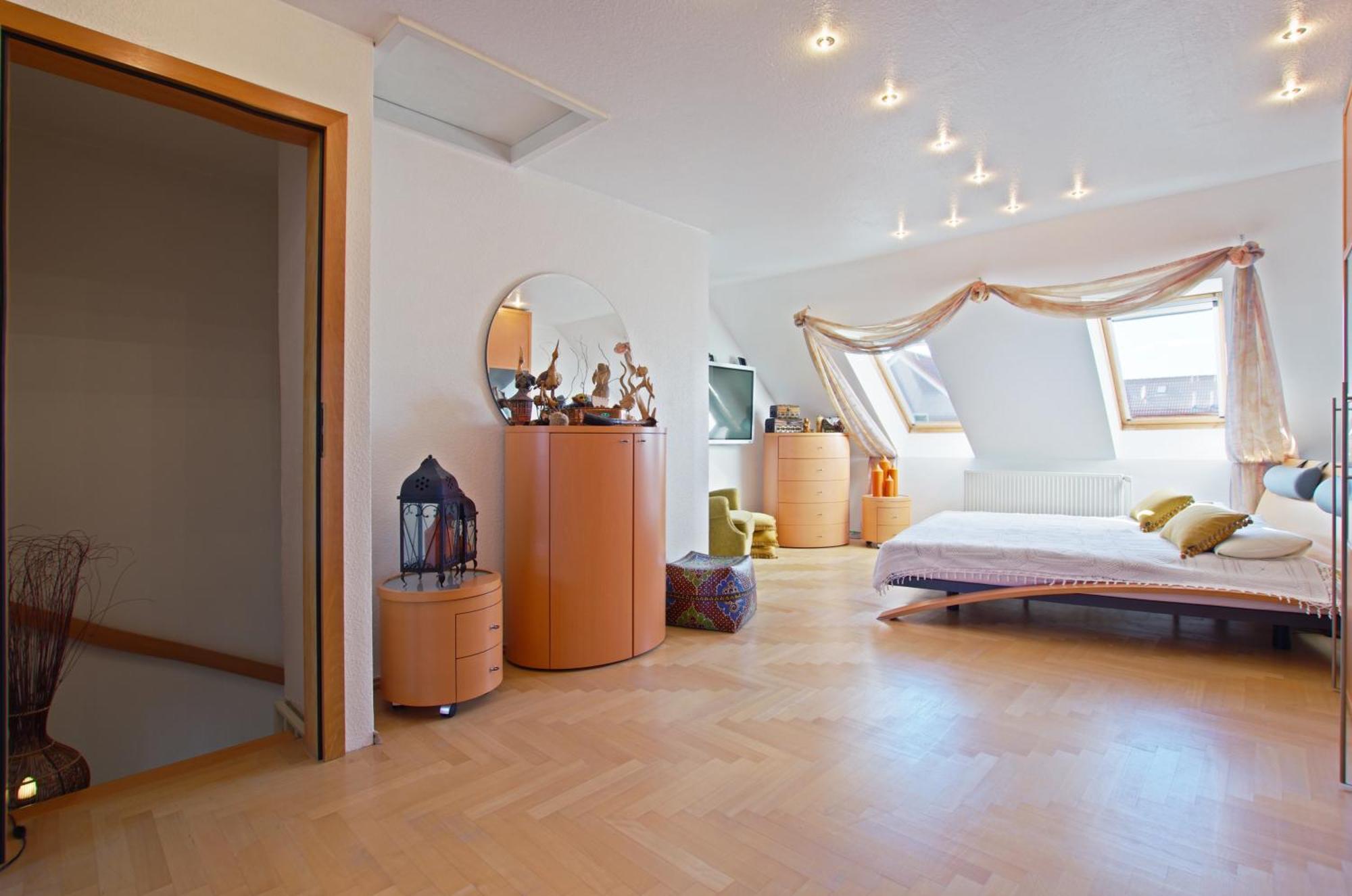 Private Rooms Near Exhibition Center Hannover Ngoại thất bức ảnh