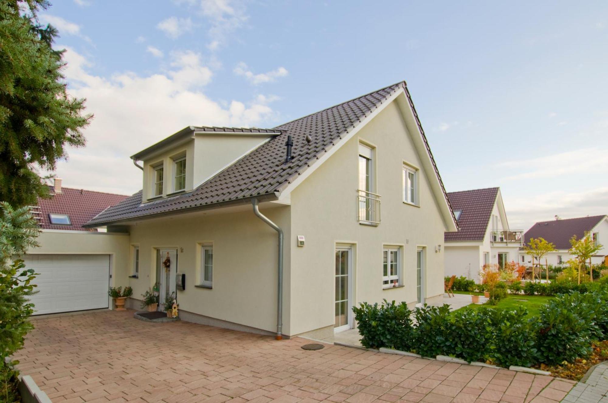 Private Rooms Near Exhibition Center Hannover Ngoại thất bức ảnh