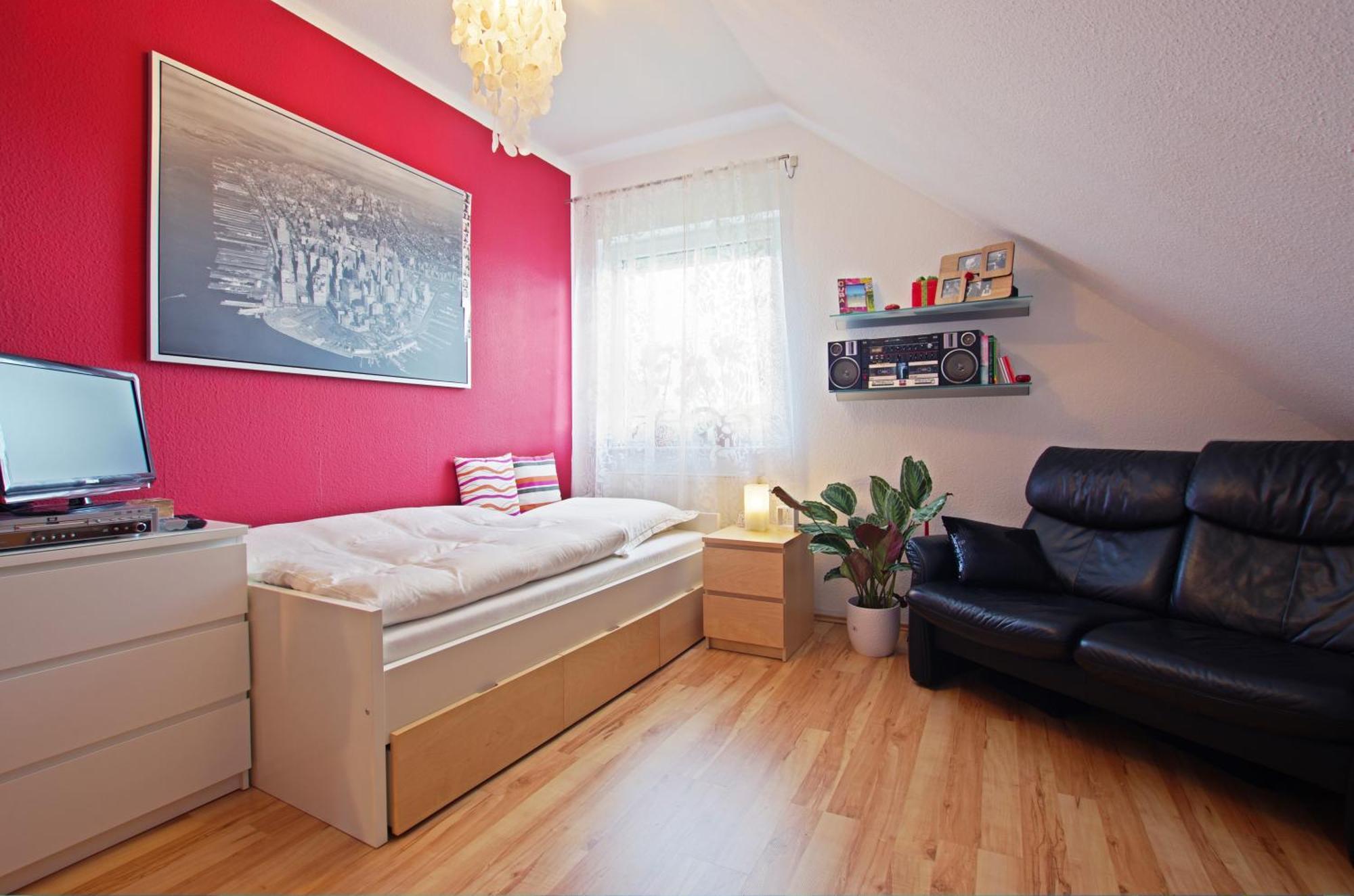 Private Rooms Near Exhibition Center Hannover Ngoại thất bức ảnh