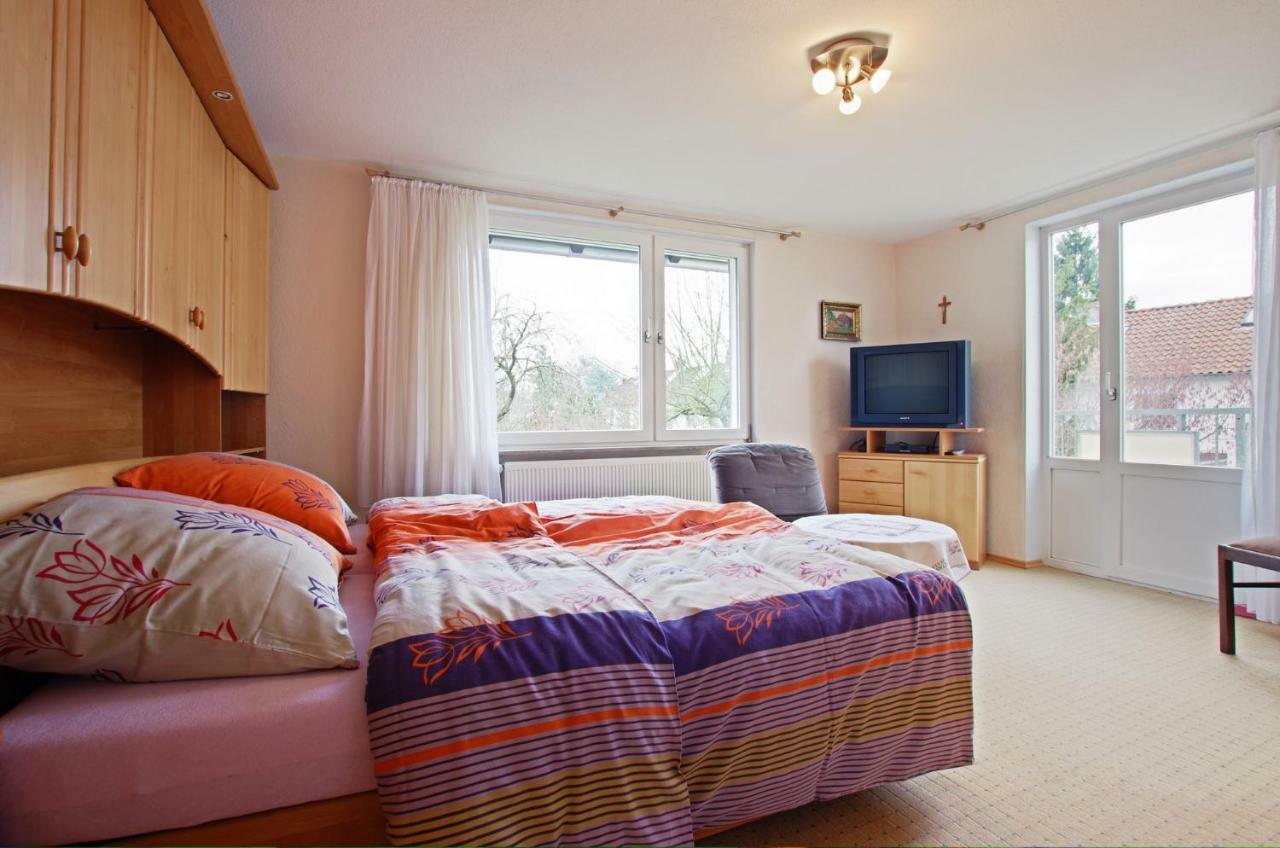 Private Rooms Near Exhibition Center Hannover Ngoại thất bức ảnh