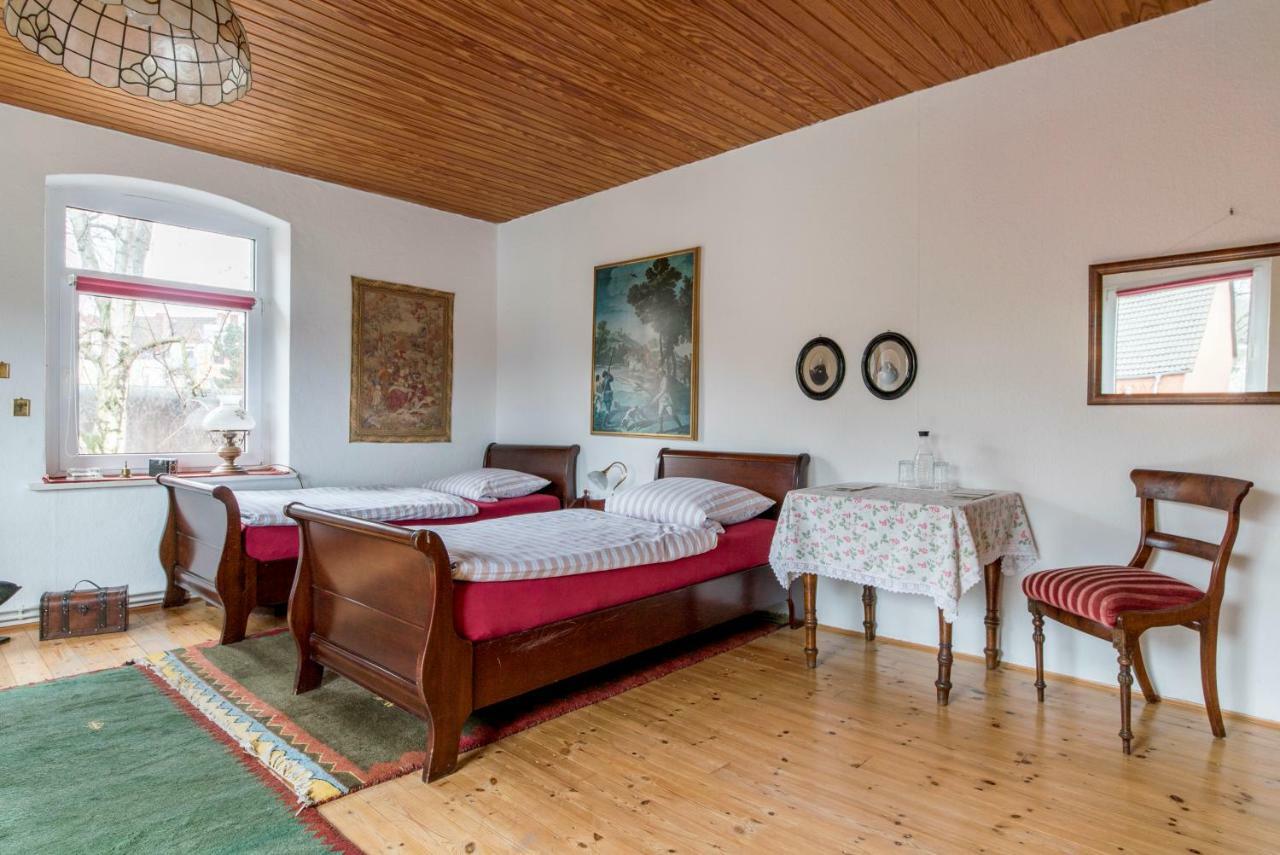 Private Rooms Near Exhibition Center Hannover Ngoại thất bức ảnh